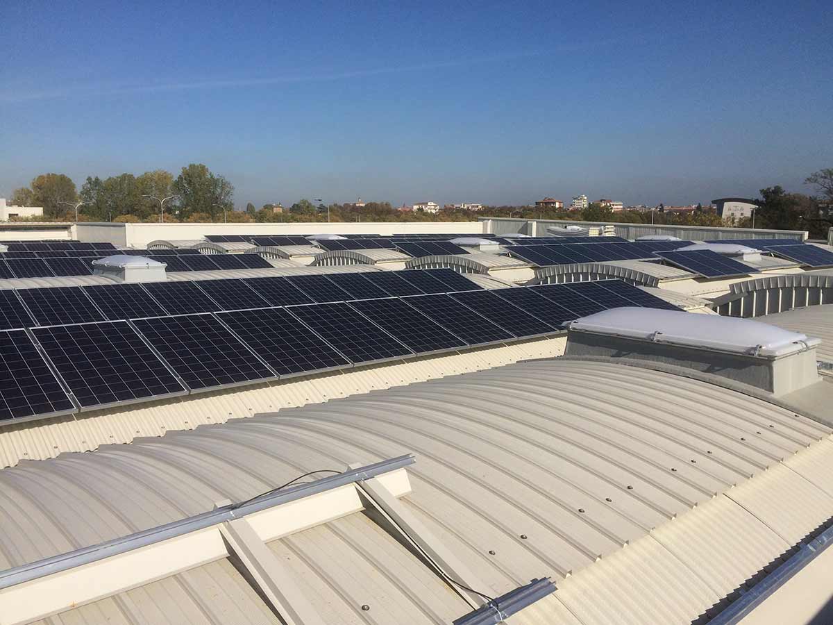Impianto fotovoltaico per aziende